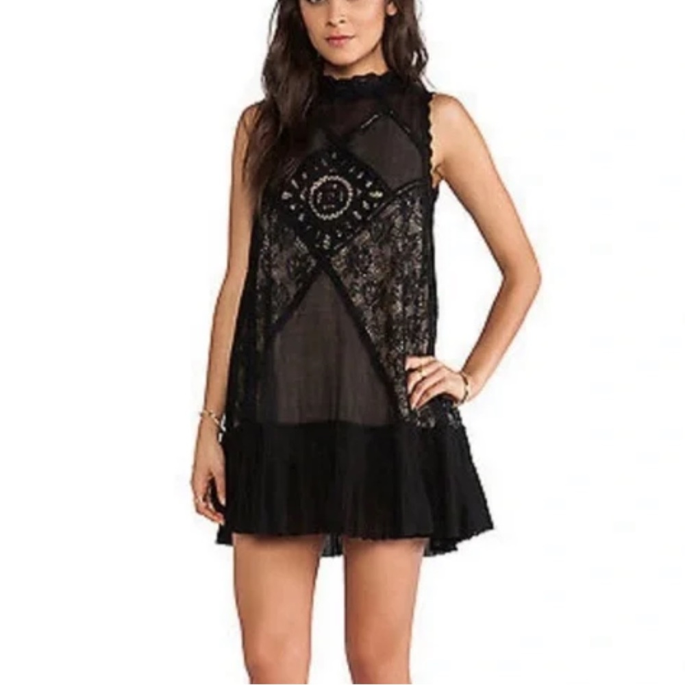 Free People Women's One Angel Black Lace Dress with Nude Lining - size XS